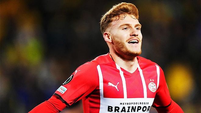 克莱因丁斯特：我们都期待着欧国联决赛；上半场我们表现很好.